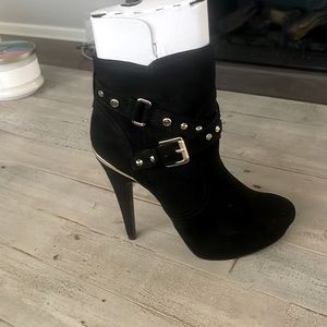 Black Boots